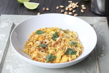 Meatless Monday: Vegetarian Pad Thai with Zucchini Noodles