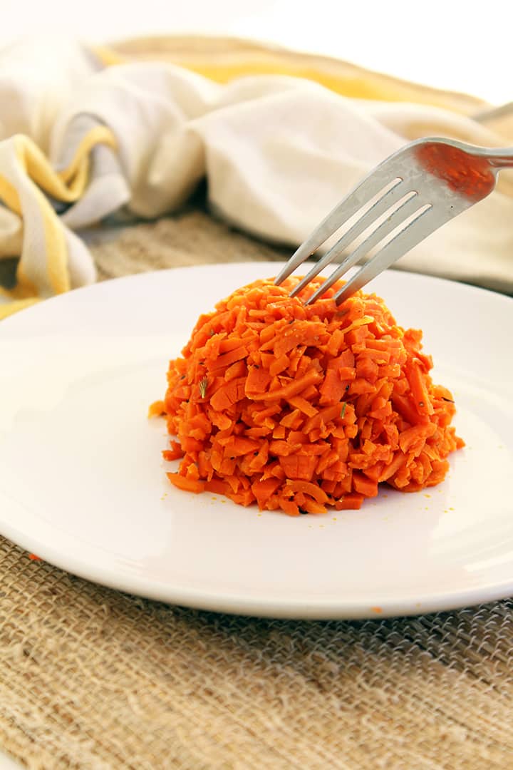 Garlic-Oregano Carrot Rice