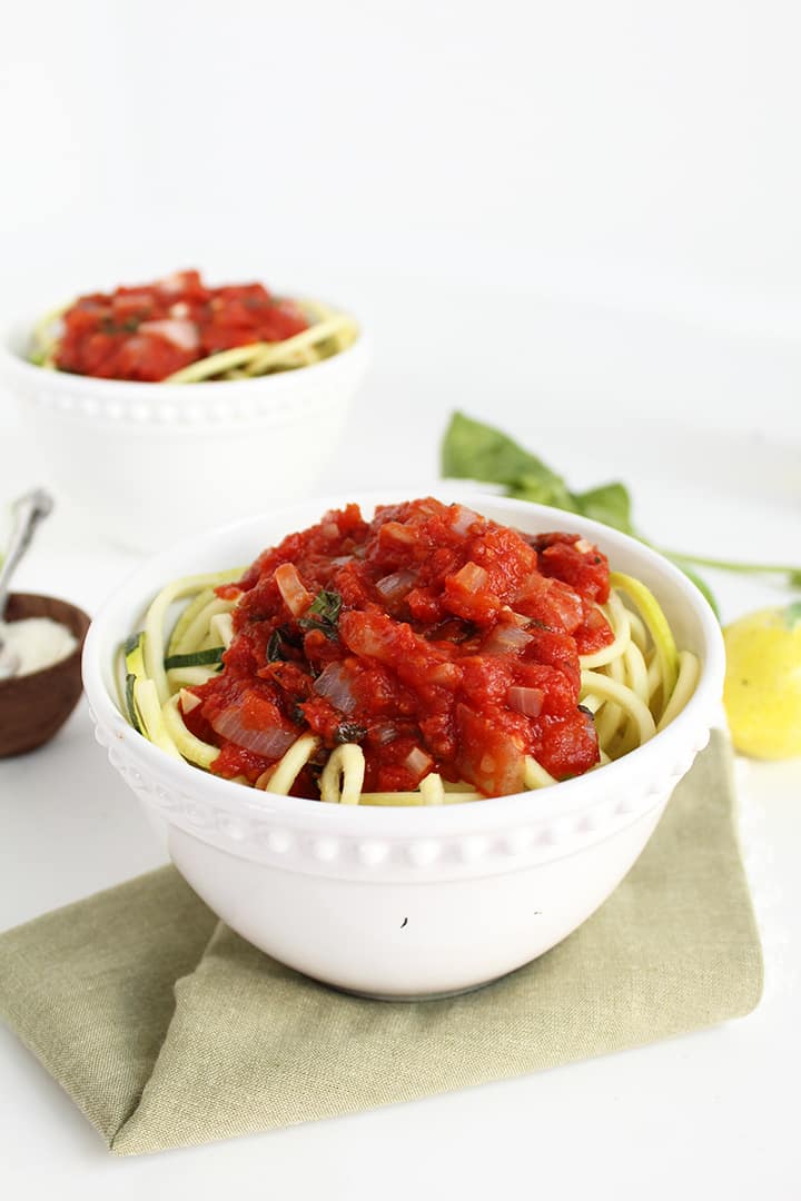 Easy Pomodoro Sauce with Zucchini Noodles