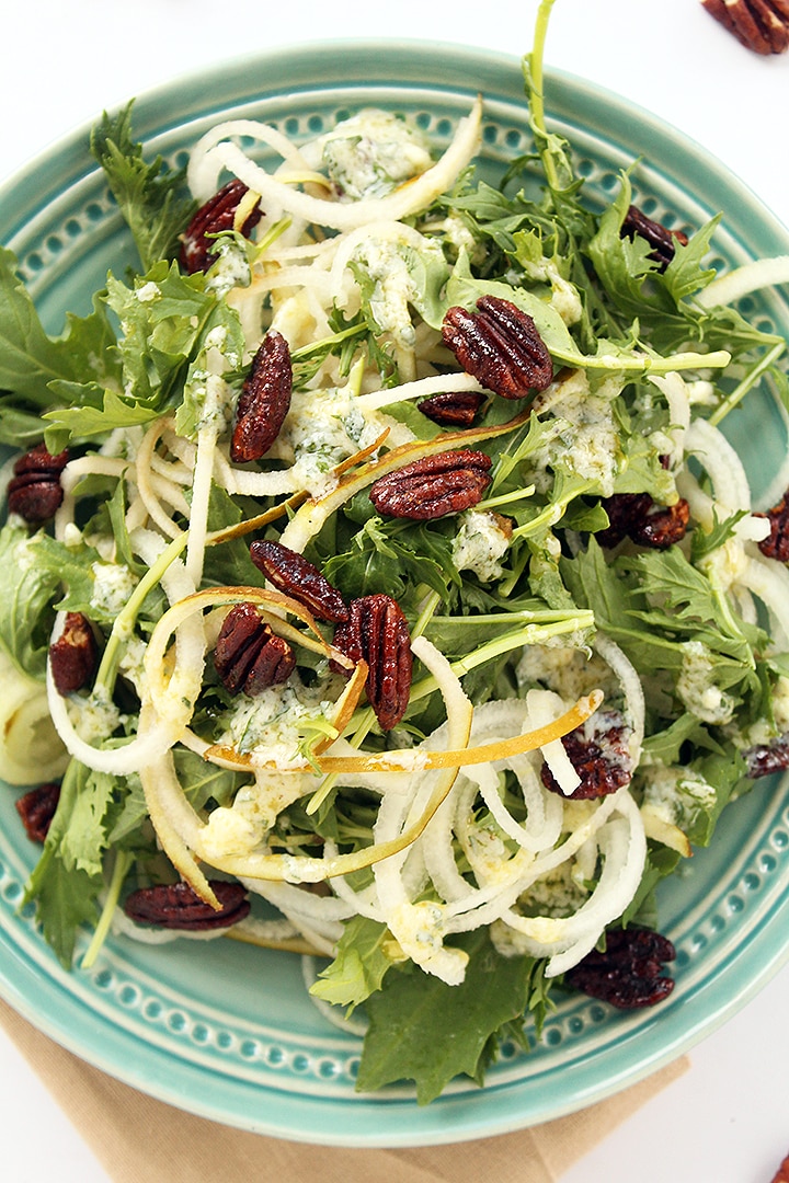 Pear Noodle, Mizuna Greens and Spiced Pecans with Parsley-Goat Cheese Vinaigrette