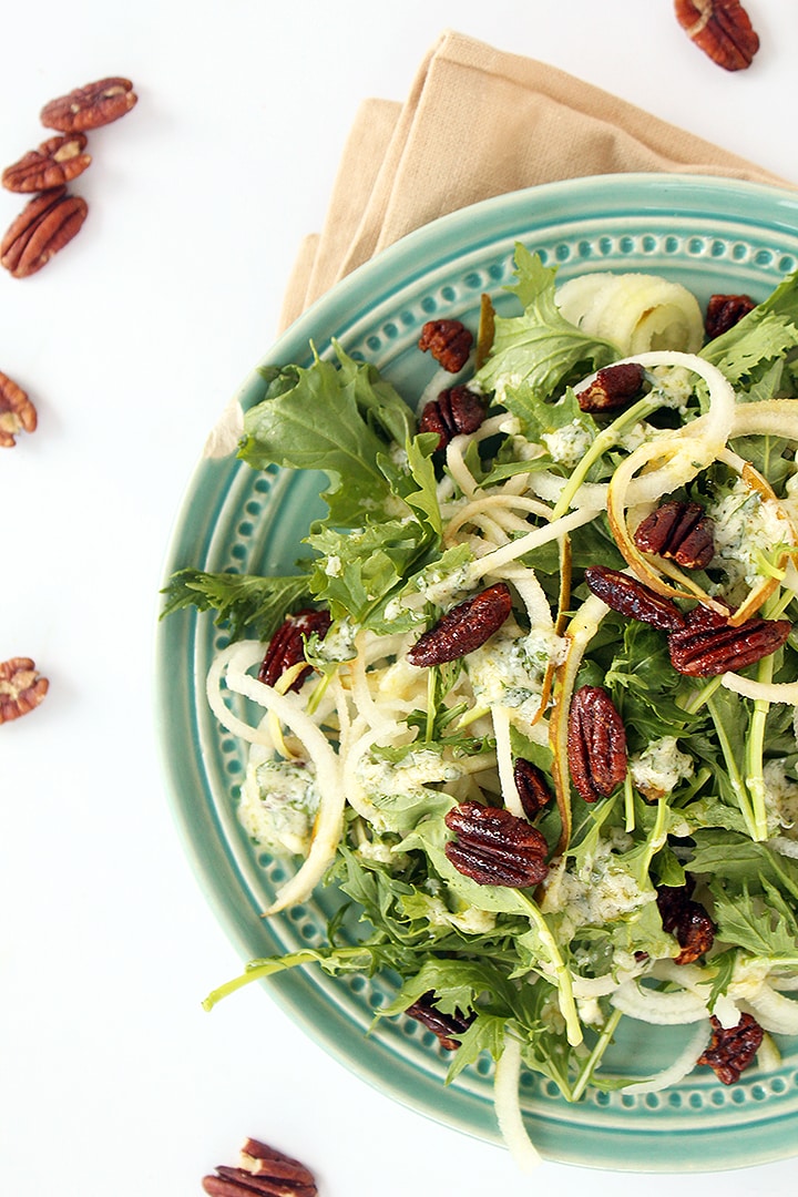 Pear Noodle, Mizuna Greens and Spiced Pecans with Parsley-Goat Cheese Vinaigrette