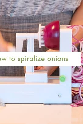 How to Spiralize Onions