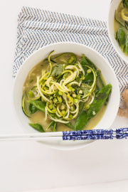 Easy Coconut Green Curry with Zucchini Noodles