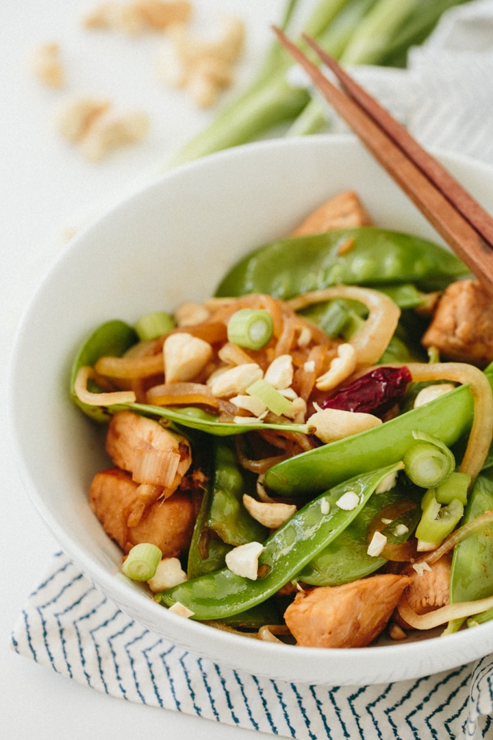 Kung Pao Chicken and Snap Peas with Spiralized Onions
