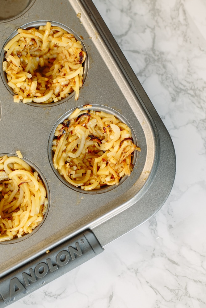 Spiralized Parsnip Nests with Eggs, Bacon and Arugula