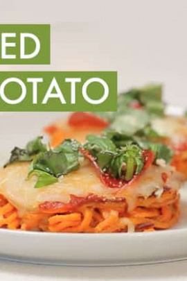 #EverydayInspiralized: Spiralized Sweet Potato Noodle Pizza