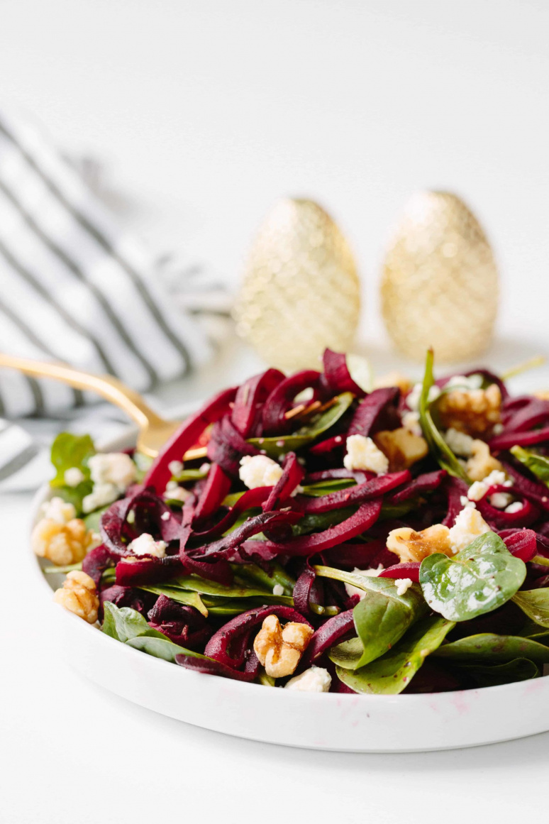 Spiralized Beet and Spinach Salad with Gorgonzola