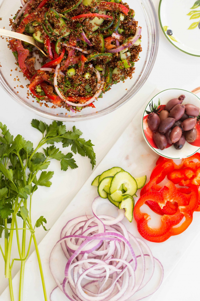 Mediterranean Quinoa Salad with Spiralized Veggies