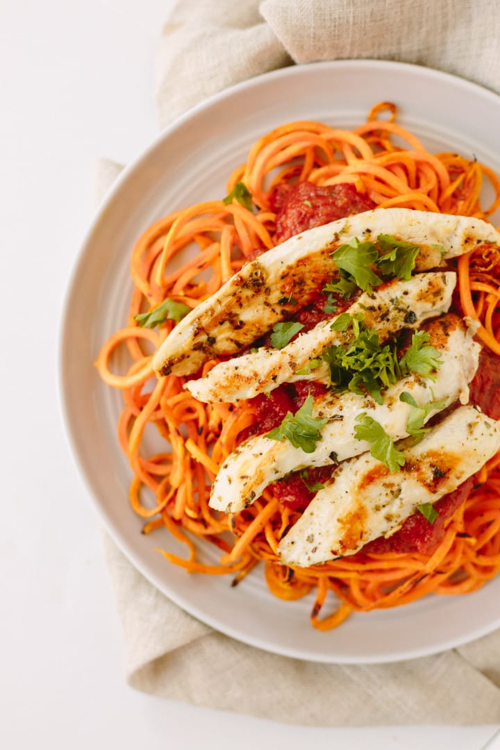 SWEET POTATO NOODLES WITH CHICKEN AND TOMATO BASIL SAUCE