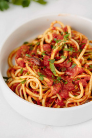 Vegan Zucchini Spaghetti Puttanesca