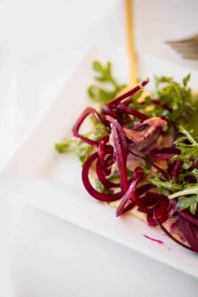 Spiralized Beets with Hummus and Arugula