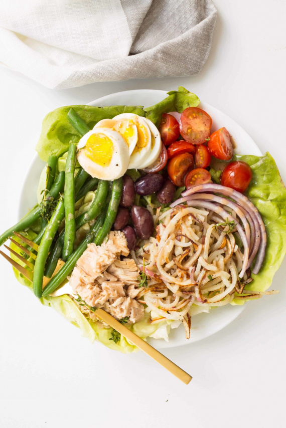 Salad Nicoise with Spiralized Red Potatoes