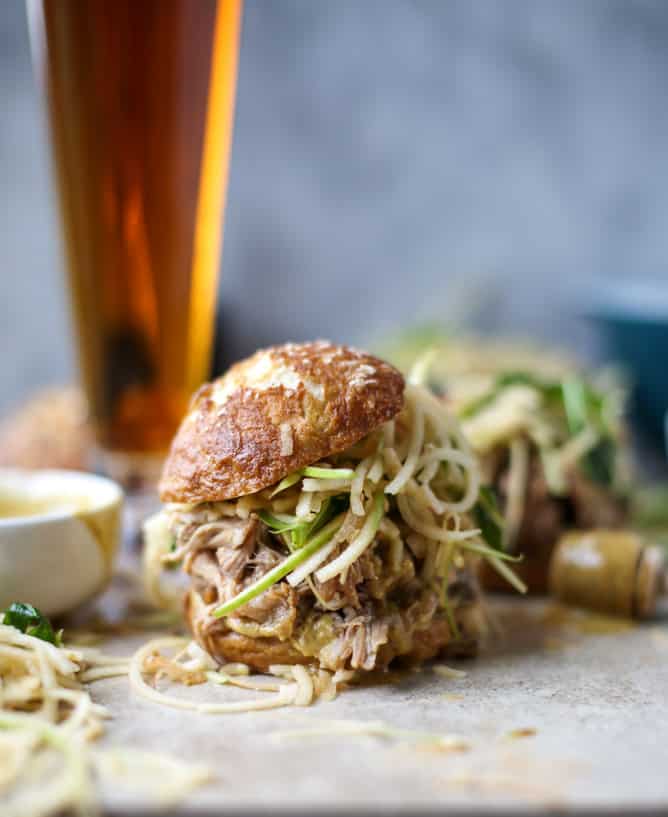 smoky pulled pork sandwiches with spiralized apple slaw