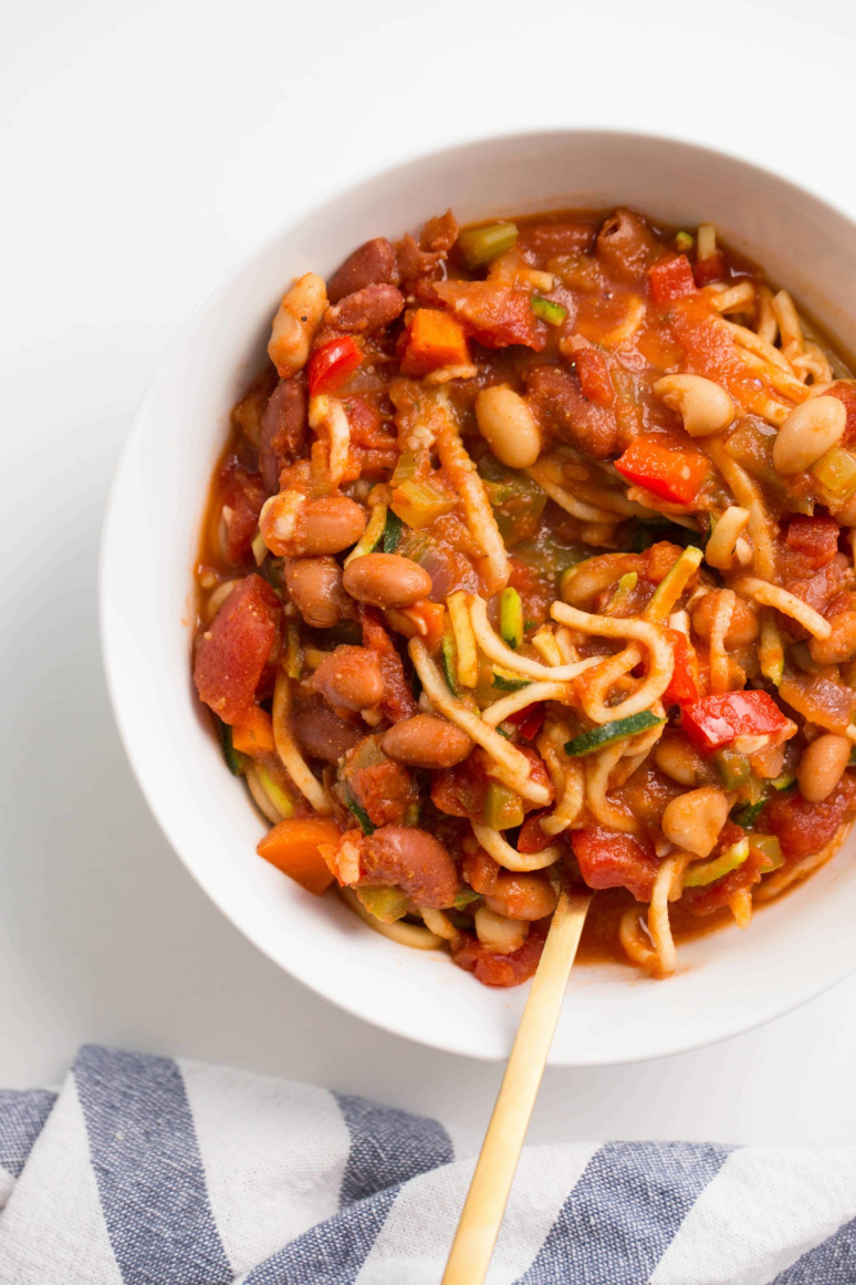 Easy Zucchini Noodle and Bean Chili