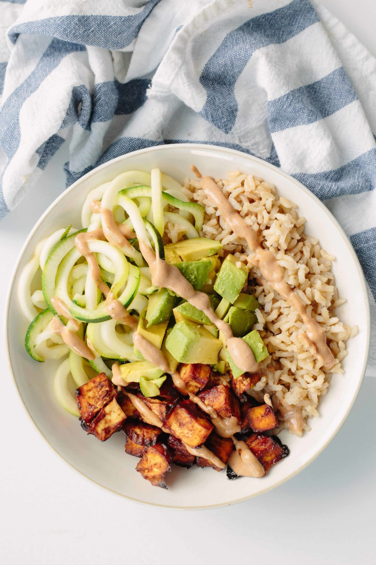 BBQ Baked Tofu and Brown Rice Bowls with Zucchini Noodles