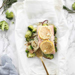 Garlic Rosemary Salmon and Broccoli Packets with Spiralized Potatoes
