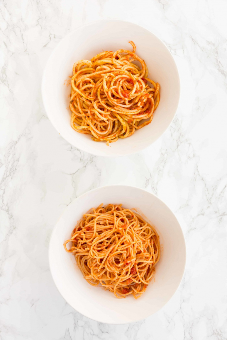 Spaghetti vs. Zoodles