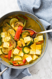 Tofu and Vegetable Curry with Quinoa