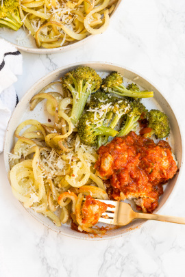 Sheet Pan Chicken Meatballs with Spiralized Potatoes and Broccoli