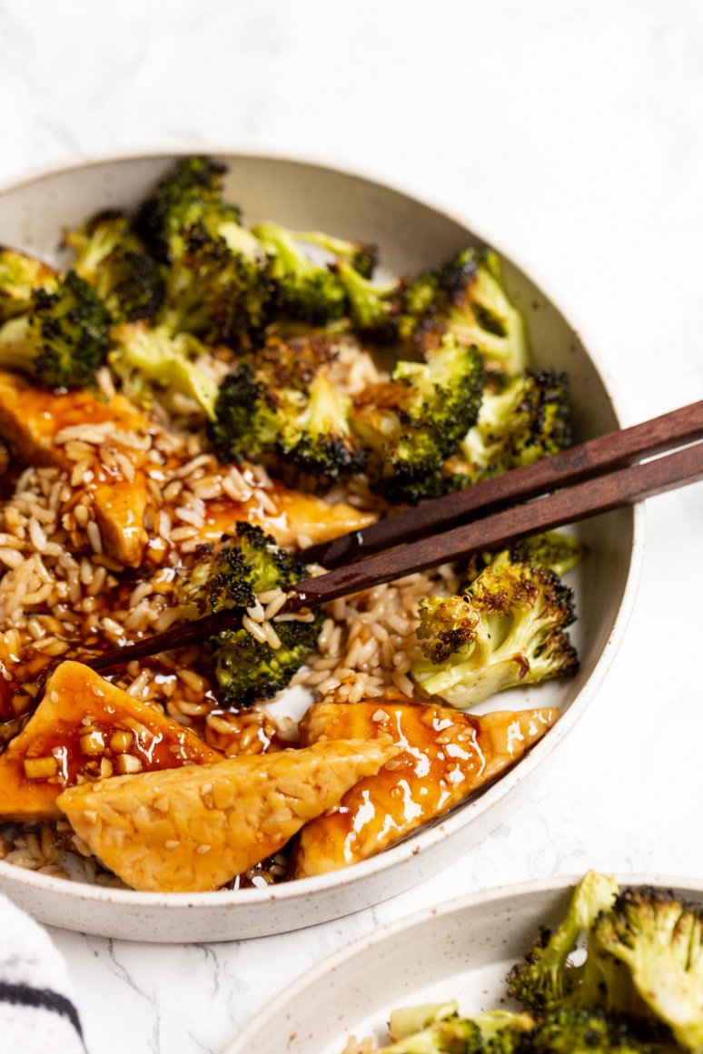Teriyaki Tempeh and Roasted Broccoli Rice Bowls